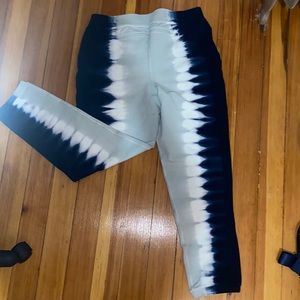 Lululemon LA Extreme Low rose jogger